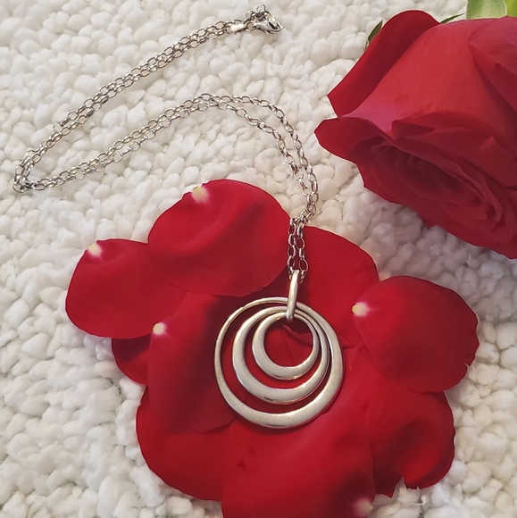 ganezzi silver necklace - Picture 2 of 4